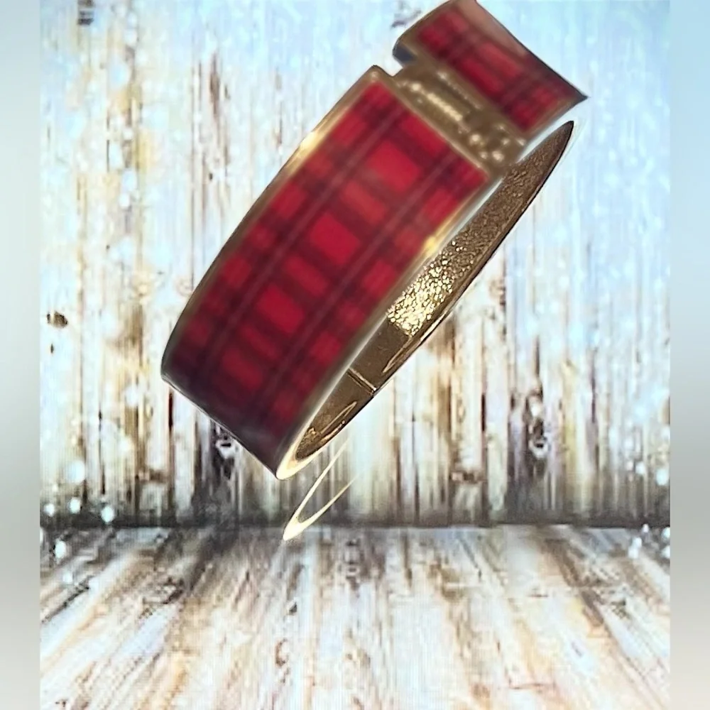 Red Bangle Braclet - Picture 2 of 3